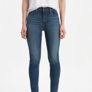 LEVI’S Women's 720 High-rise Super Skinny Jeans sz 31